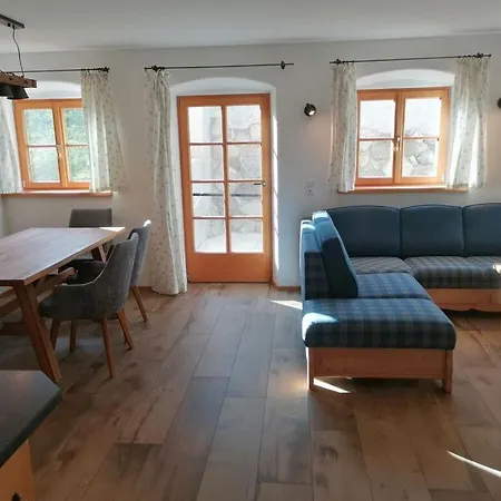 Kehlpoint Comfortable Holiday *